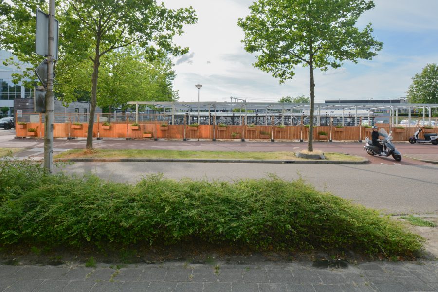 Groenebouwhekken_station_schothorst_07